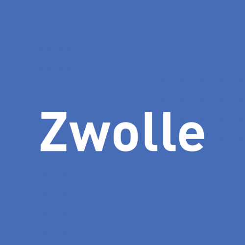 Blauwe achtergrond met het woord "Zwolle" in witte letters.